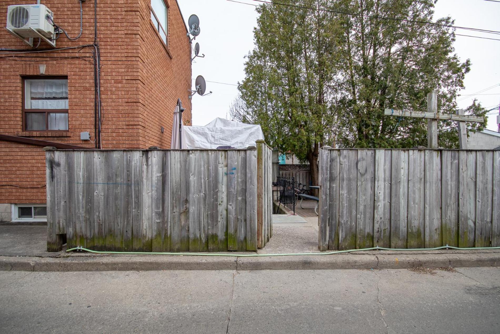 Cozy Home In Downtown Toronto! Extérieur photo